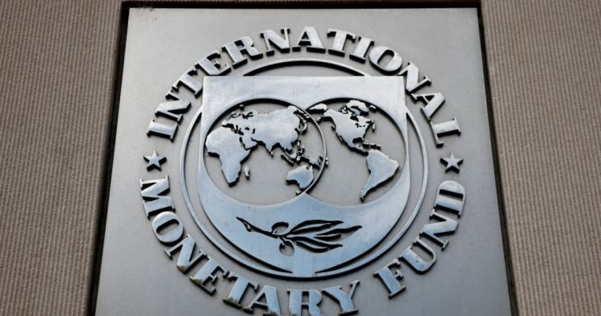 IMF 재정 모니터 관련 이미지