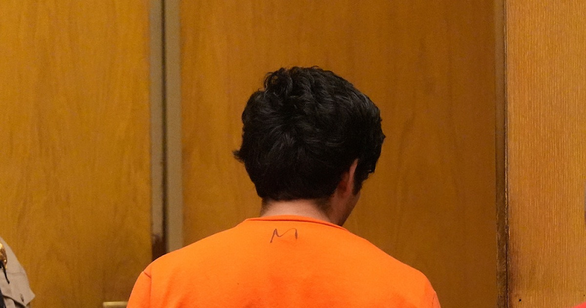 올트먼 집에 화염병 투척···물리적 위협으로 번지는 ‘AI 반감’