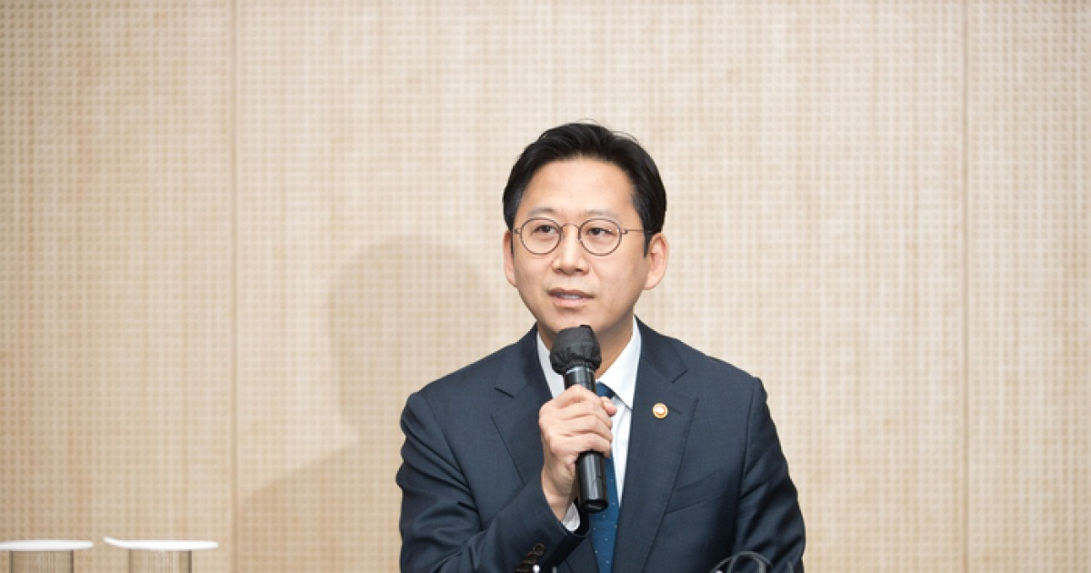 “돌봄 공백, AI가 메운다”...정부, 전 주기 지원 로드맵 마련