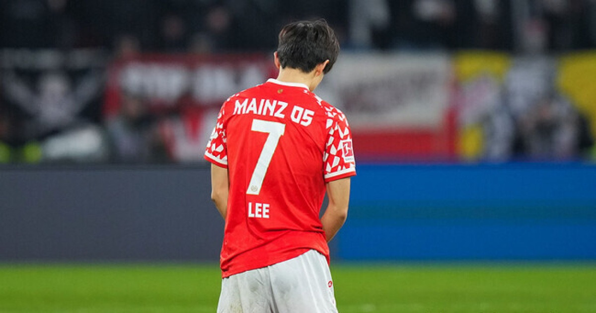 마인츠 05 vs 스트라스부르 UECL 리뷰 관련 이미지