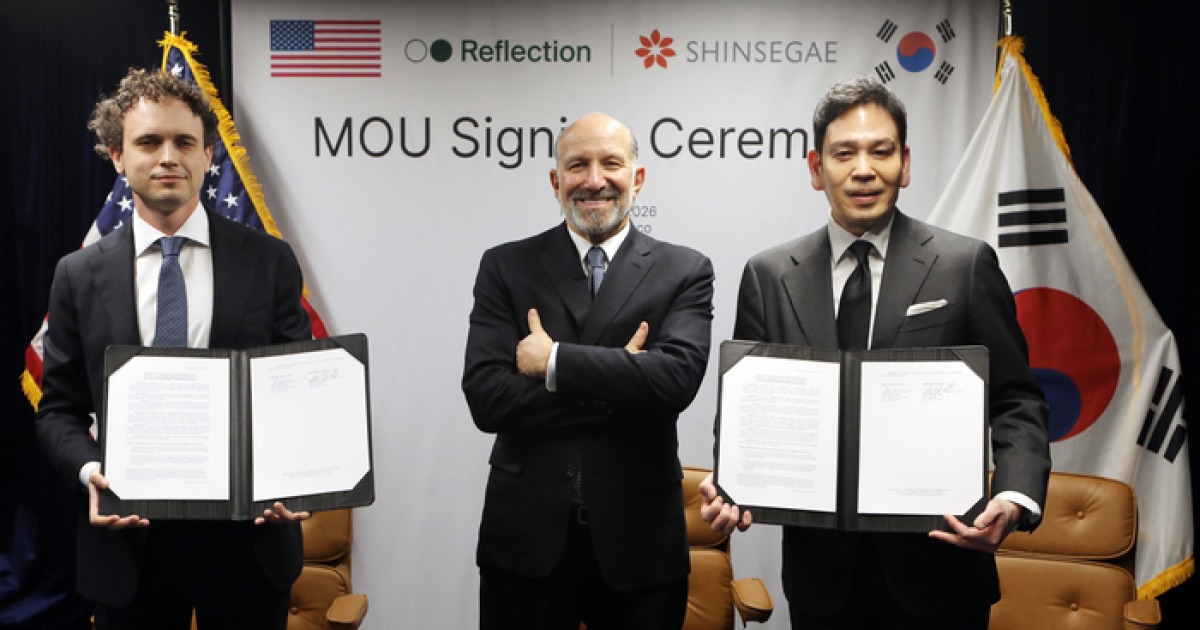 정용진 회장의 변덕? 열흘 만에 갈아탄 신세계式 AI 동맹