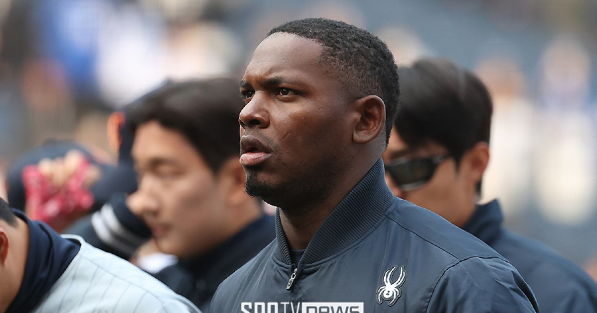 '너무하네' 페라자 어이없는 실책→실책에 한화 패패패패패패 눈물…이럴줄 알았으면 15억 재결합 했겠나