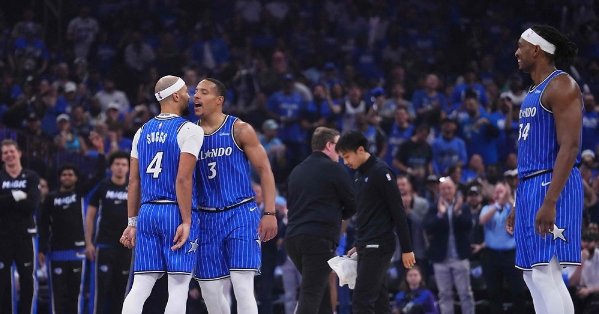 '반케로 25점' NBA 올랜도, 샬럿 121-90 완파…동부 PO 진출