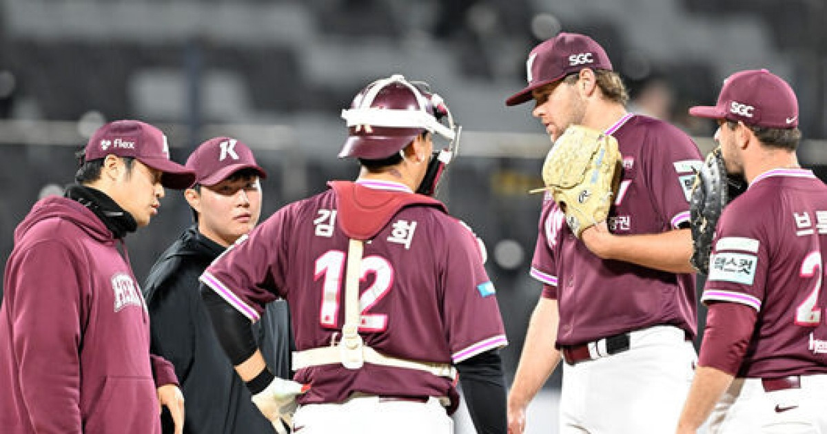 6이닝 버텼지만 12피안타 난타, 외인 원투펀치도 4연패 못막았다…결국 안우진 뿐인가 [오!쎈 수원]