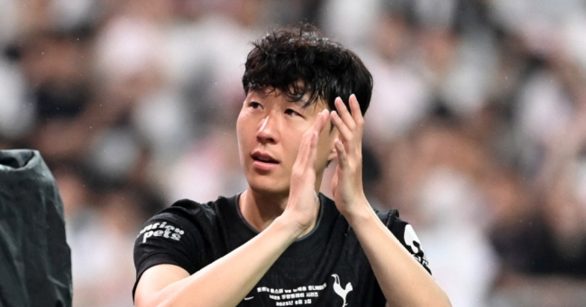 '리더' 손흥민 없는 토트넘, 새 감독 작심발언 "인성 갖춘 선수만 뛸 수 있다"...논란 투성이 선수단 직격타