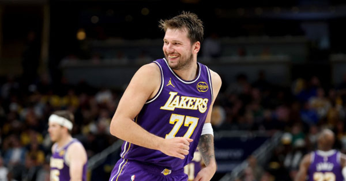 루카 돈치치·오스틴 리브스 플레이오프 1차전 결장한다... 레이커스, 큰 변수 안고 PO 돌입