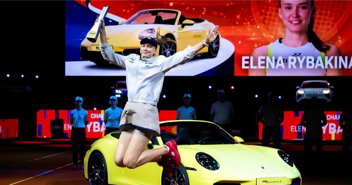 엘레나 리바키나 슈투트가르트 우승 관련 이미지