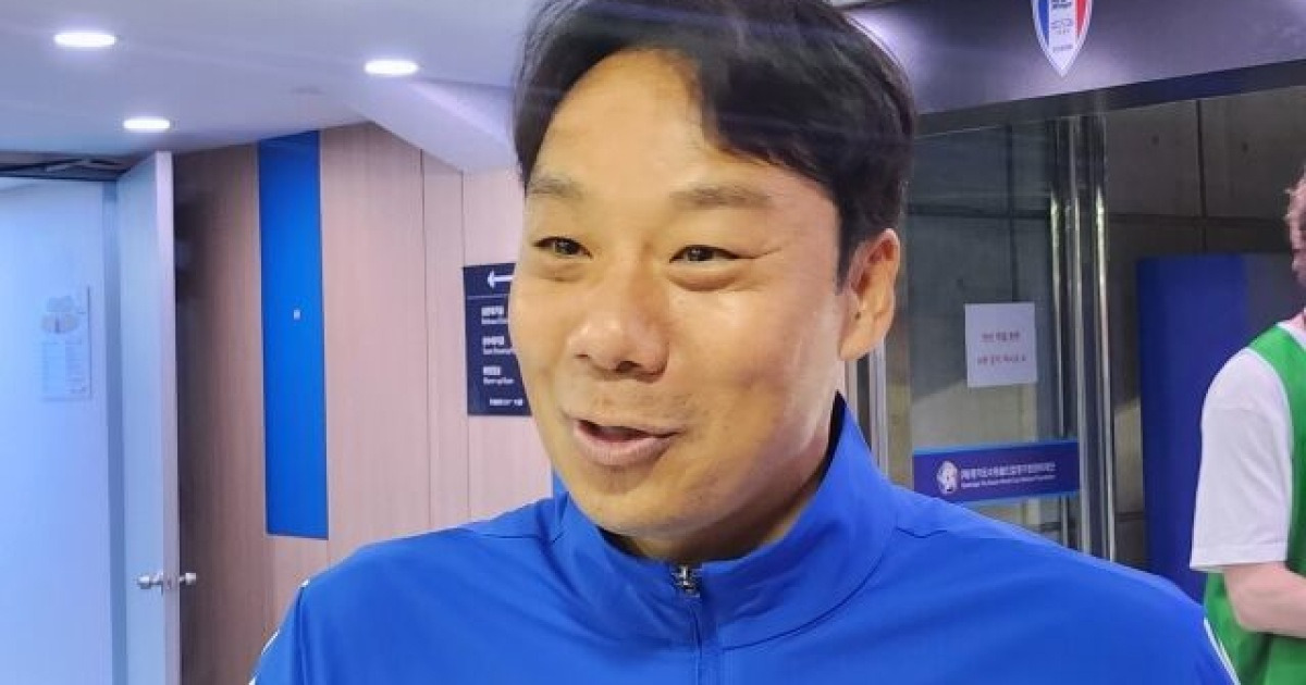 '2024년 자진 사임' 수원 레전드 염기훈, 2년 만에 빅버드 복귀! "솔직히 참가 고민...환호해주셔서 울컥했다" [MD현장]