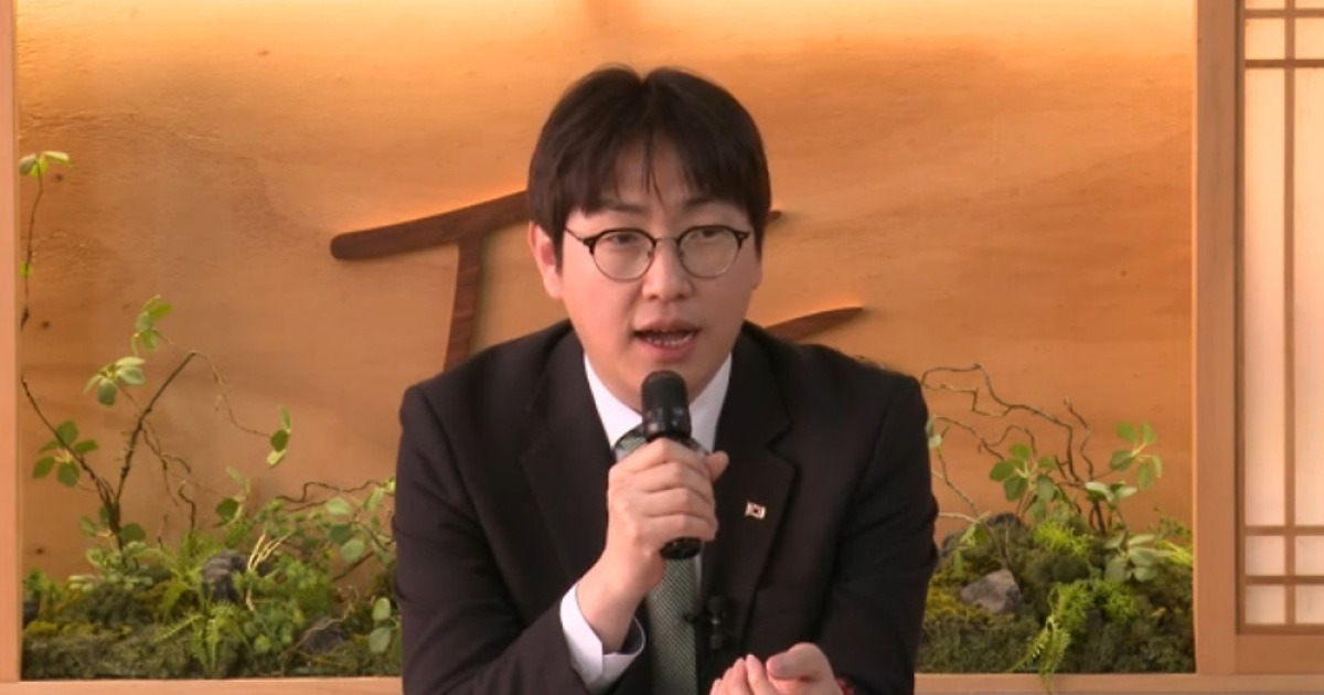 韓 'AI 3강' 목표…하정우 "피지컬 AI 제조 현장에"