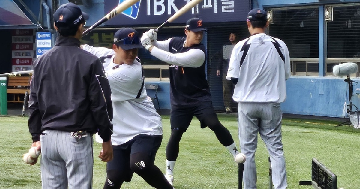 0.145 노시환, 1군 등록 이틀 남기고 선수단 합류… 김경문 “퓨처스에서 잘하라고 내려간 게 아니지 않으냐”