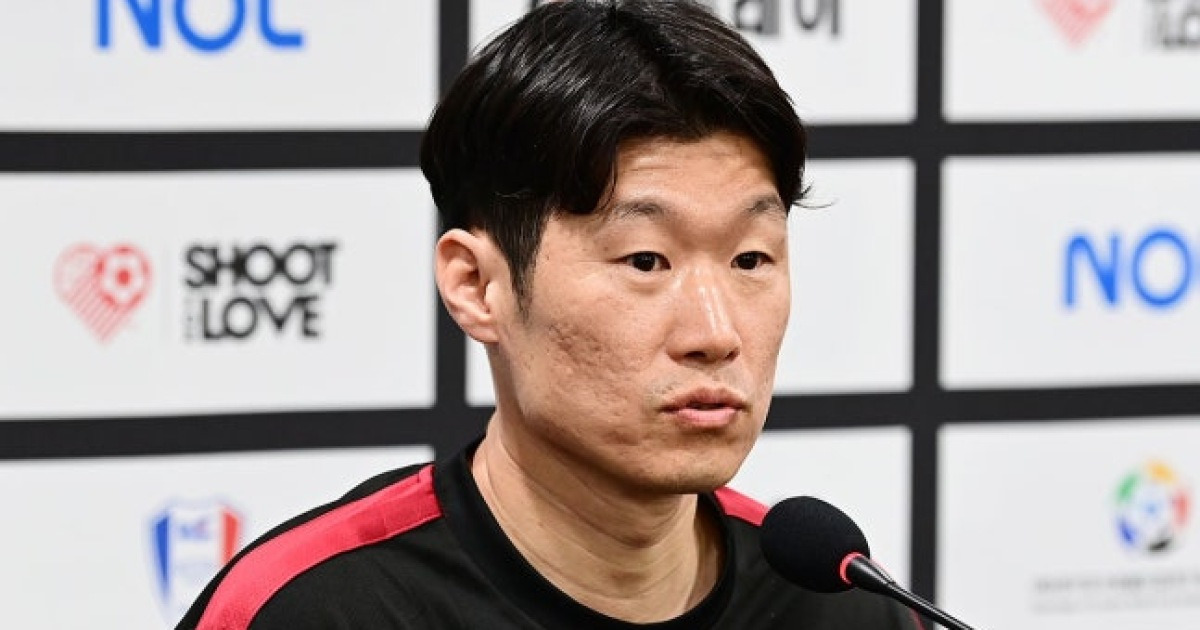 박지성, '숨겨 놨던 쓴소리' 드디어 내놨다…"유럽 1부 뛰는 한국 선수 많지 않아"→"더 좋은 선수 만들고 도전해야"