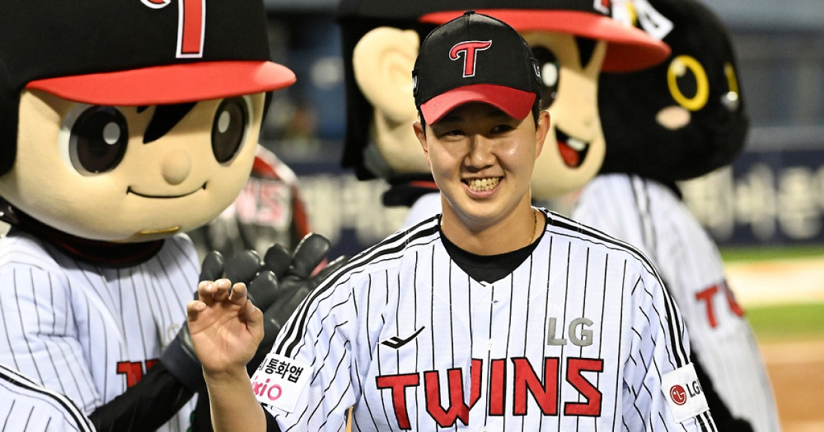 역사상 이런 마무리는 없었다…"우리팀 누가 던졌어도 달성했을 기록"