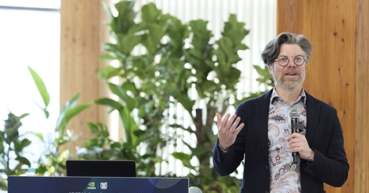 서울대 찾은 엔비디아 부사장…"네모트론 오픈소스 생태계 지속"(종합)