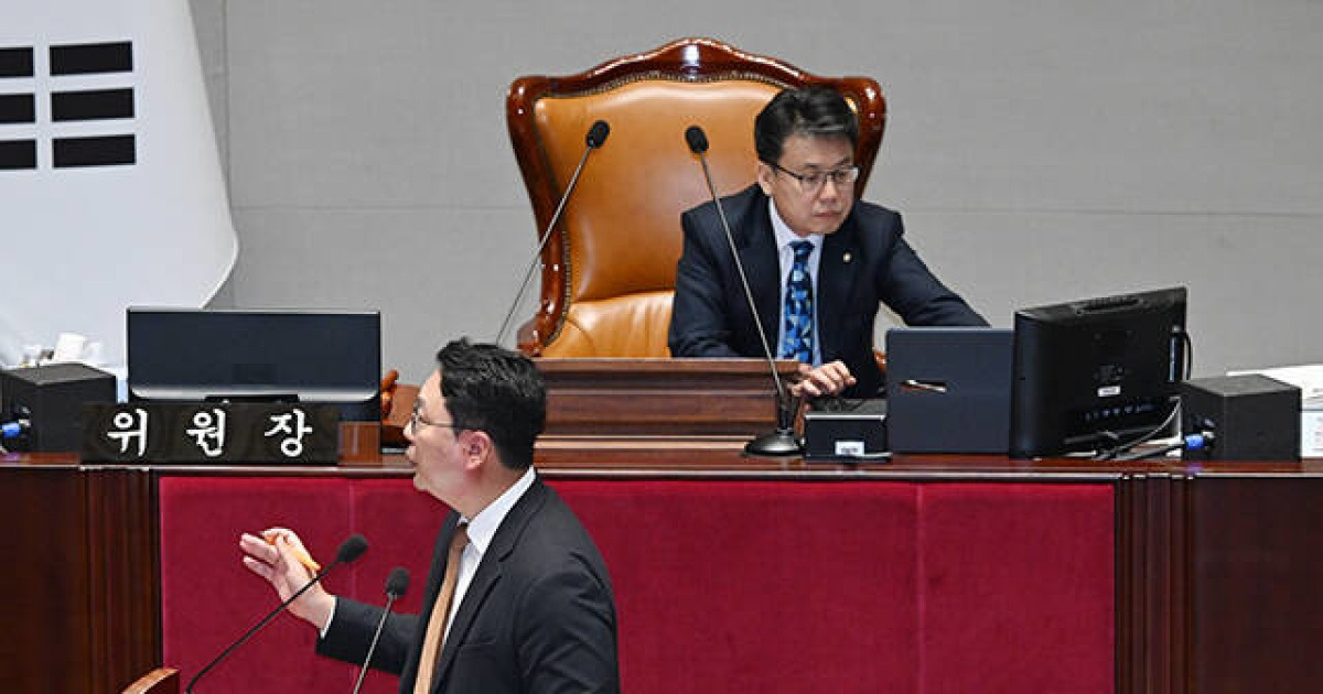 "AI 미래 예측, 新의제로 승부"…군소정당의 고군분투