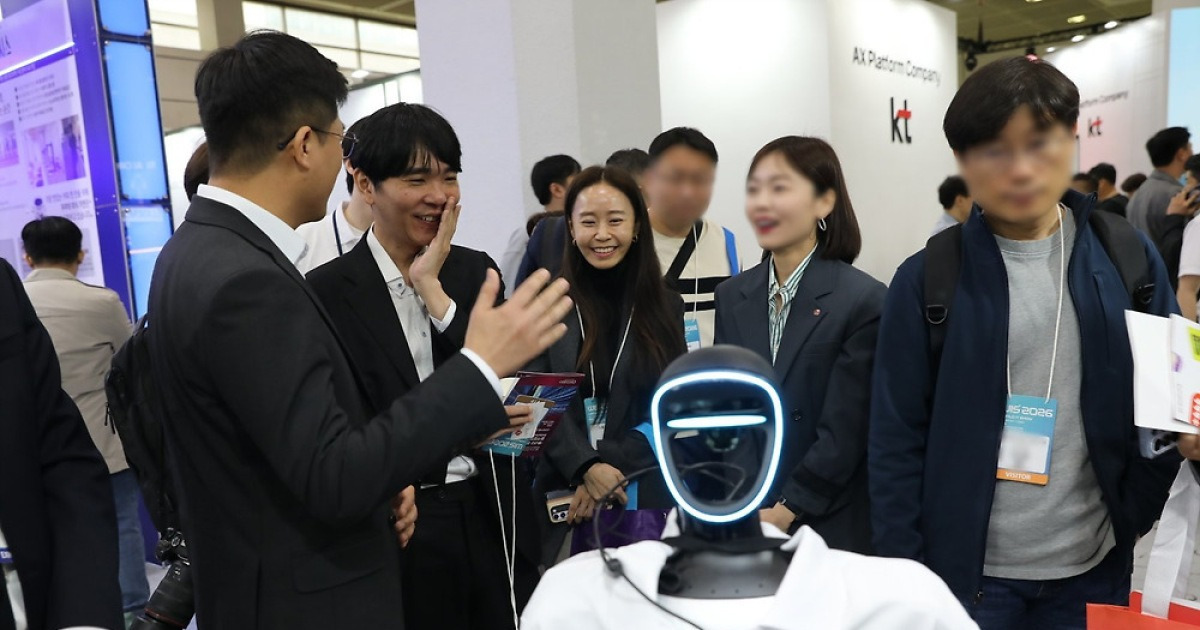 눈으로 보고 발로 뛰는 인공지능… 롯데이노베이트가 제시한 AX의 현주소