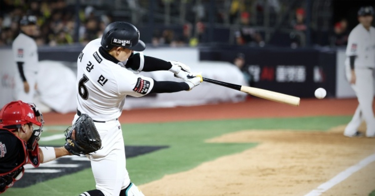 또.또.또 선발전원안타! KBO 최다기록 주인공, 삼성도 LG도 아니었다... '안현민-허경민 빠진' KT 어떻게 가능했나