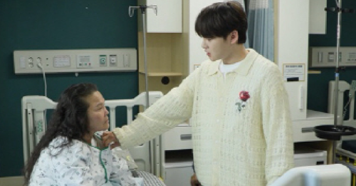 죽고 나서 연락할 거냐" 박서진, 입원한 母보고 오열…'암 재발 ...