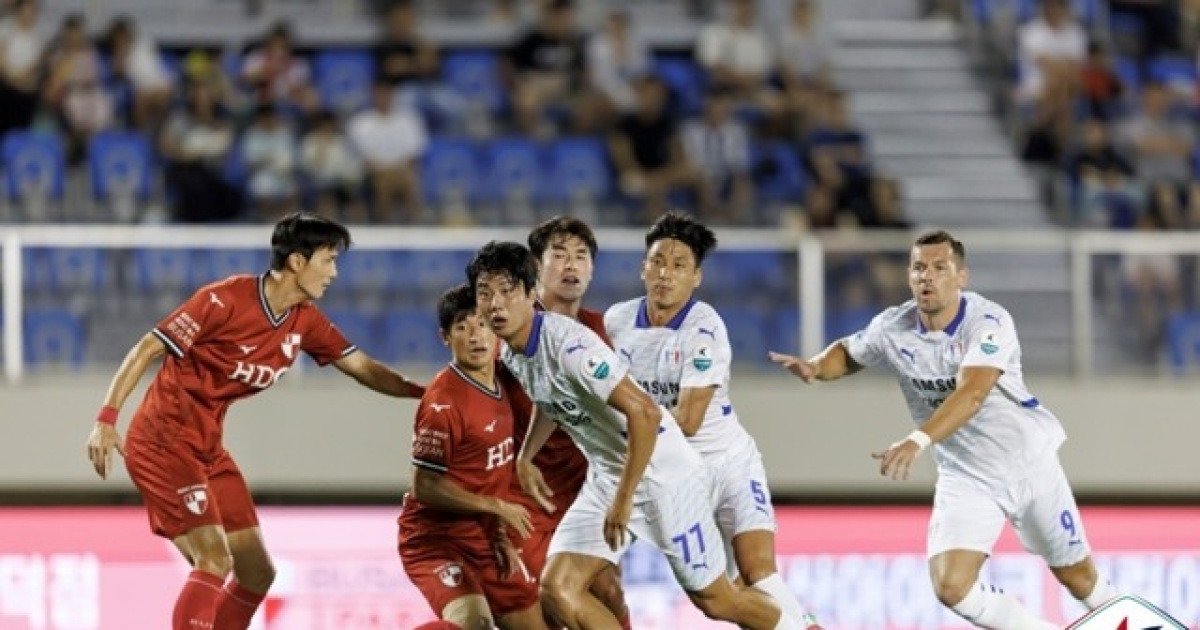 [그래도 K리그] ‘7연승’ 조성환 vs ‘철옹성’ 이정효, K2 빅매치 '주목'