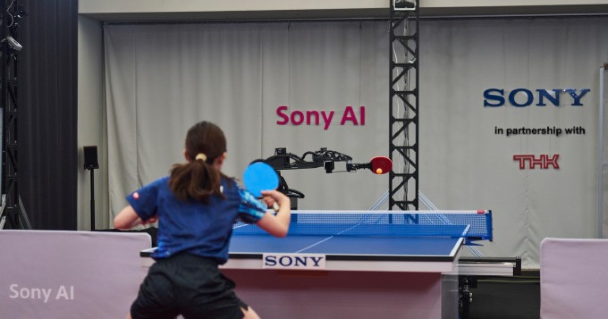AI 탁구 로봇, 프로 선수까지 꺾었다