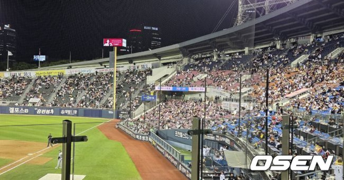 ‘2이닝 40구’ 예고하더니, 왜 4회에도 올렸을까…어이없는 실책-실책, LG 관중들은 일찌감치 썰물처럼 빠졌다