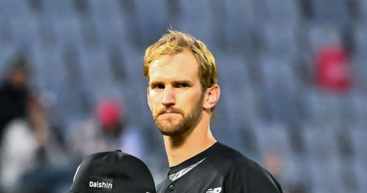 '폰세급'이었는데, 4실점 첫 패전 쓴맛…"너무 잘 던지려고 한 듯하다" [오!쎈 인천]