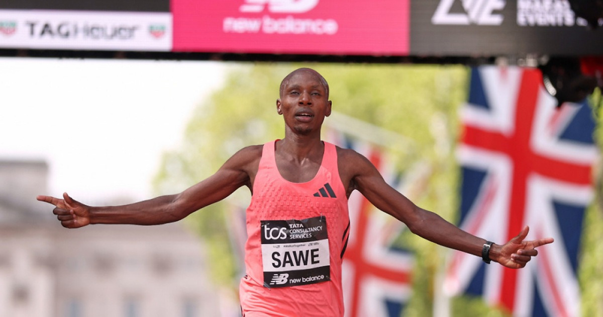 인류 최초 '2시간 벽' 깼다...케냐 사웨, 런던 마라톤서 신기원