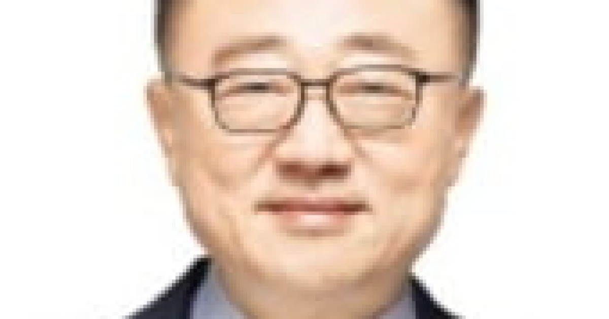 [한경에세이] 청년, 그리고 미래의 후배들에게