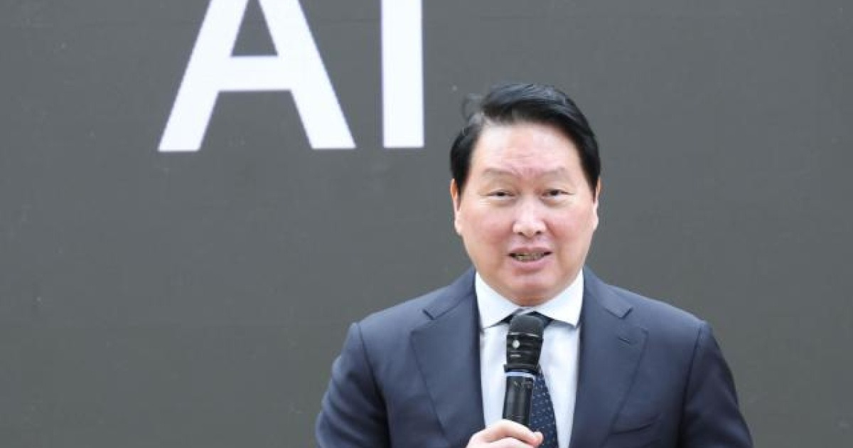 최태원 "미·중 AI 패권 시대 韓 혼자 못 버텨...日과 연대해야"