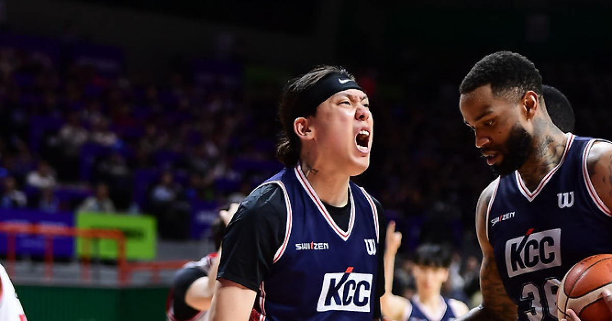 [4강PO리뷰] '1승남았다' KCC, 정관장에 재복수전 성공했다…접전 끝에 83-79 승리, 2승1패 다시 리드