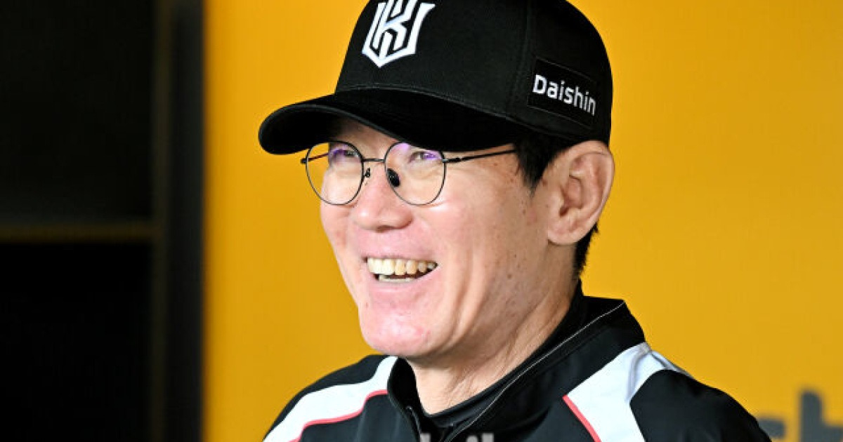 혈투 끝 1위 사수한 이강철 감독 “사우어, 기대감 갖게 했다…강민성, 절실함 느껴지는 타석이었어” [MD수원]