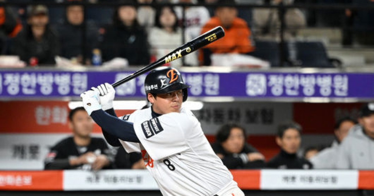 9회 폭투 동점→10회 페라자 동점타→노시환 끝내기 밀어내기, 한화 기적 같은 대역전승…SSG, 2연패 수렁 [대전 리뷰]