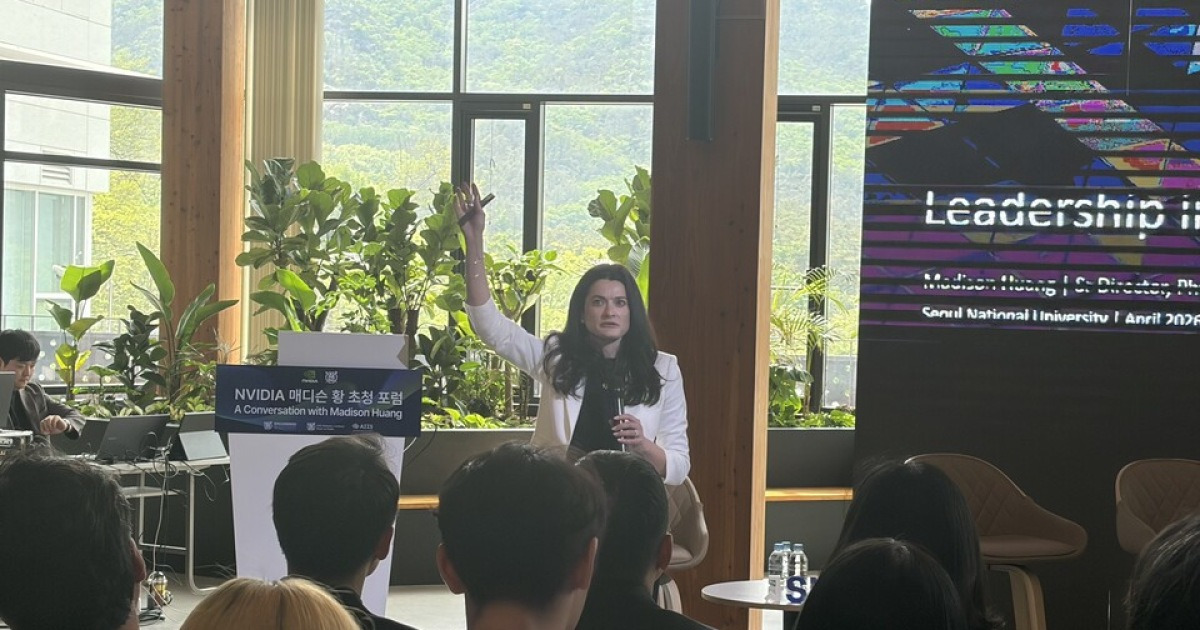 한국 찾은 매디슨 황 “일자리 공포 대신 ‘AI 로켓’ 올라타라”