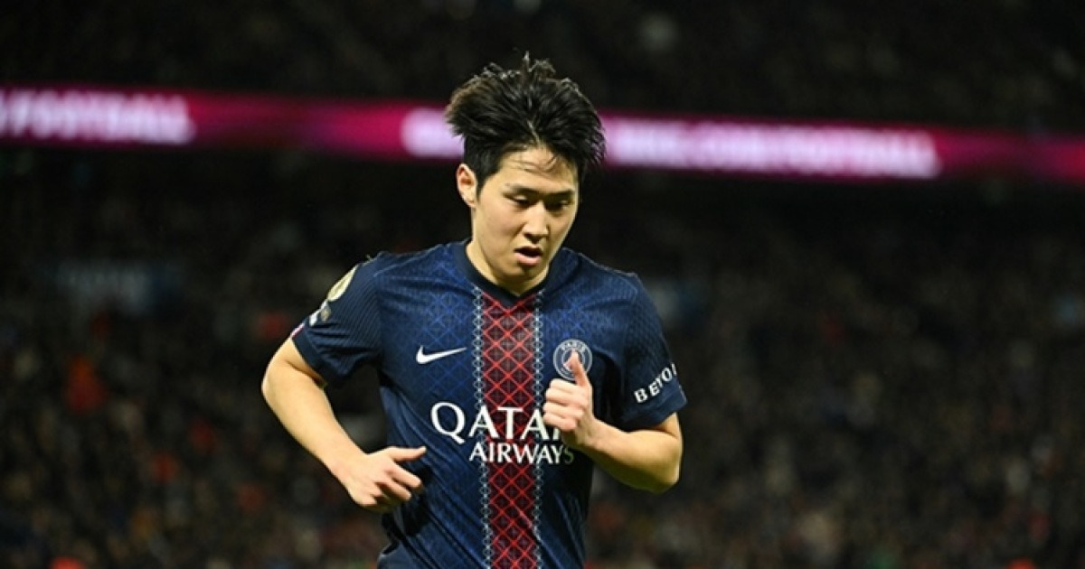 충격 '폼 최고조' 이강인, 벤치인 이유 나왔다... 英 "PSG 세도 너무 세다" UCL 역대 'TOP 5팀' 선정 "중심엔 비티냐"