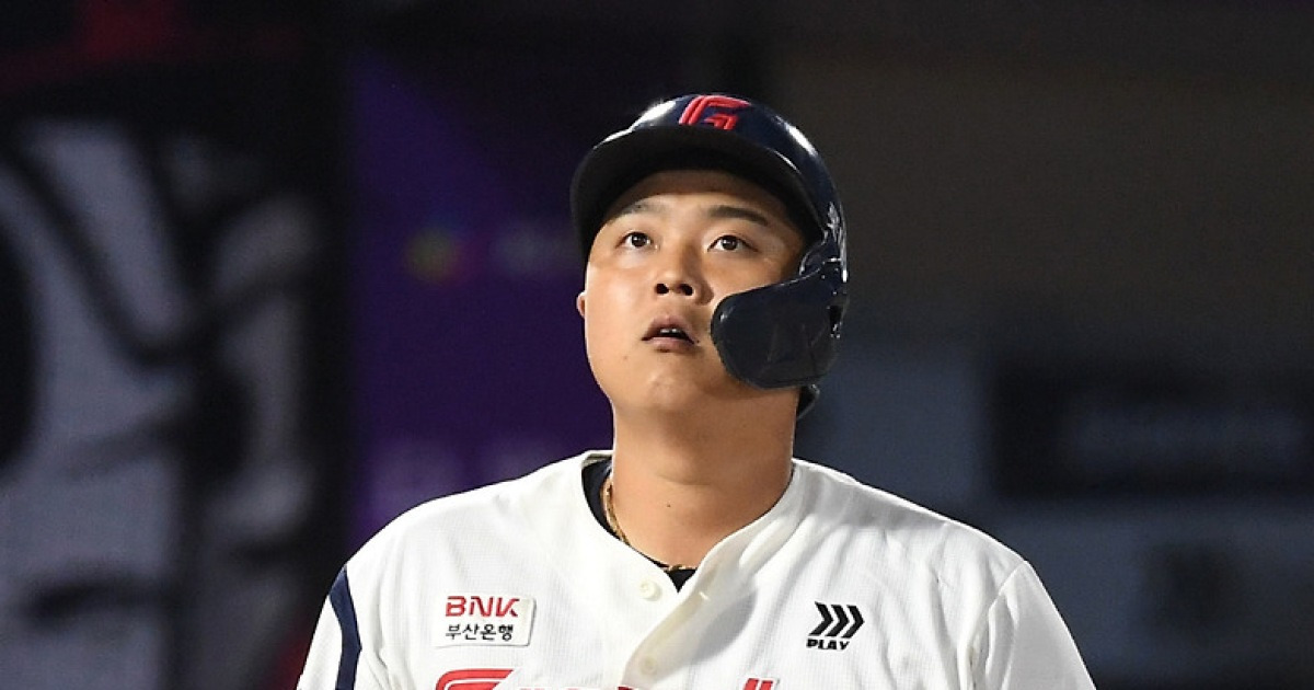 연승 렛츠고! 롯데 한동희가 사라졌다 → 윤동희 김민성 정철원 쿄야마 정현수 다 불렀다 [부산 현장]