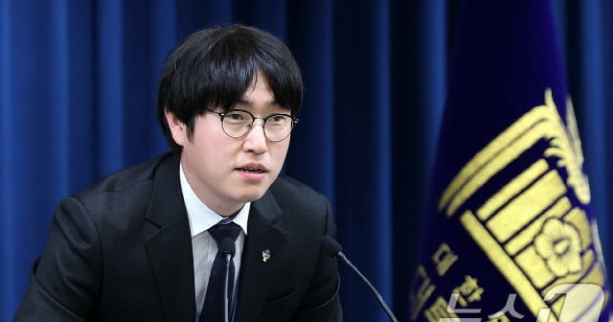 하정우 전 AI수석, 부산 북구 출마 공식화…"국회서 AI G3 지원"