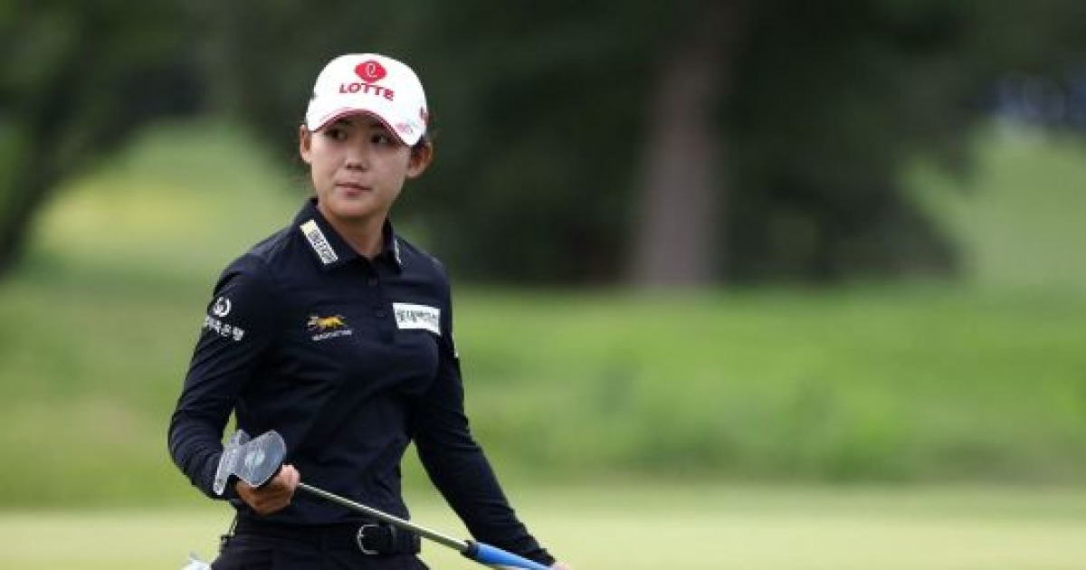 '슈퍼 루키' 황유민, 코르다의 상승세 저지하라