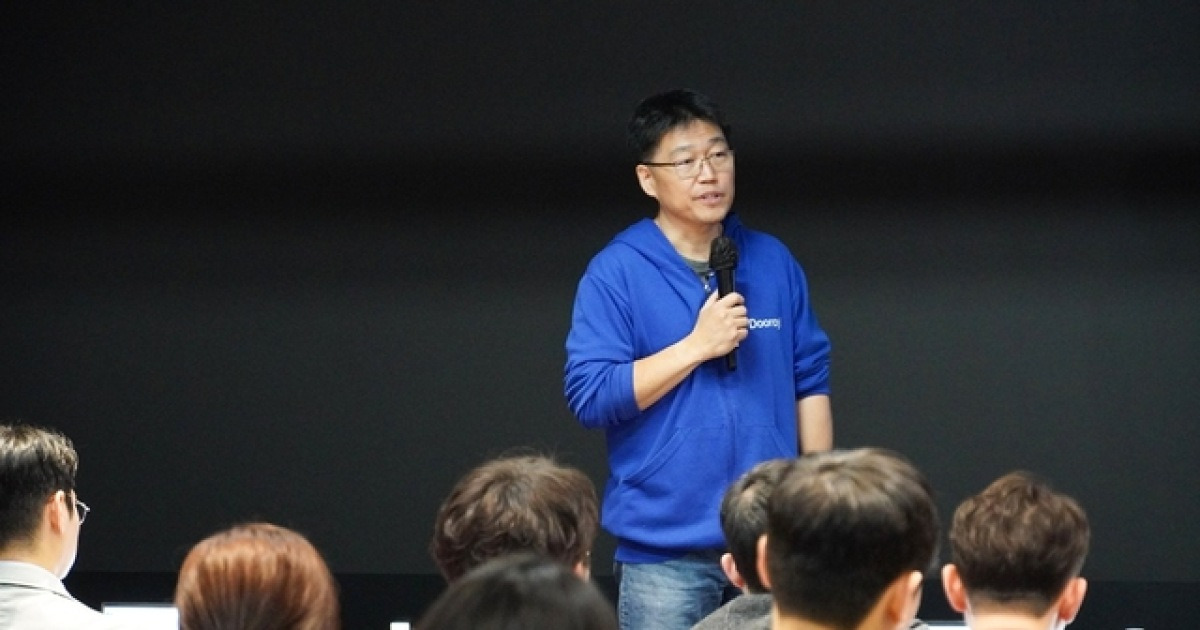 “AI 신입사원, ‘단톡방’ 초대하세요”…NHN두레이, ‘AI에이전트’로 협업 판도 바꾼다