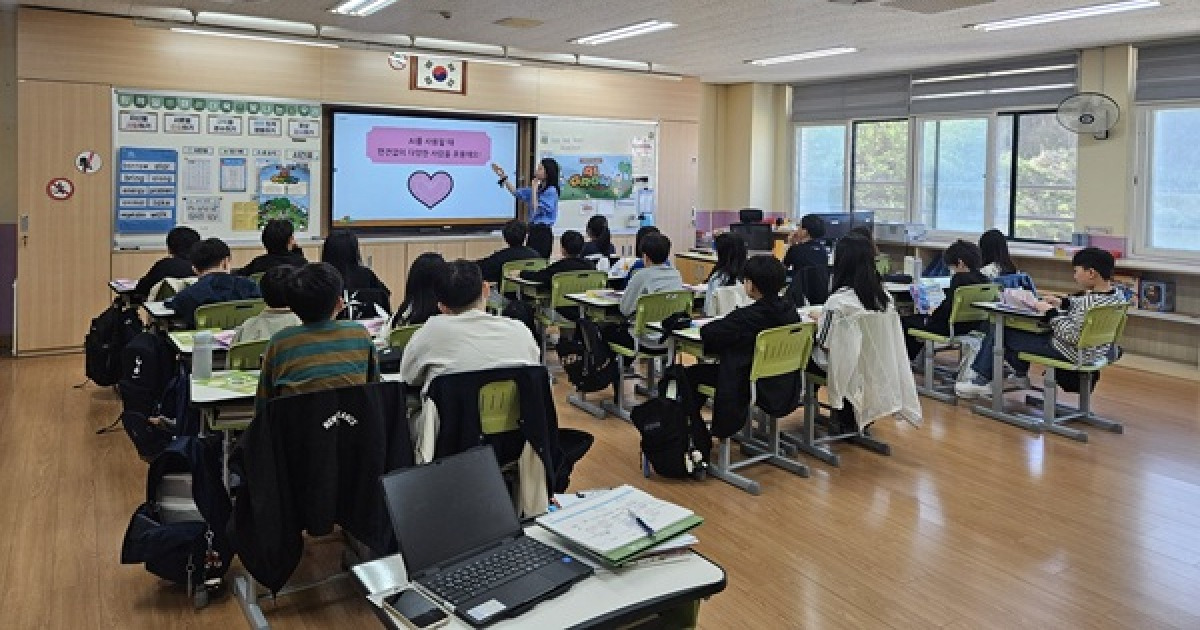 카카오뱅크·푸른나무재단, 청소년 AI 윤리 교육 ‘아이그로우’ 운영