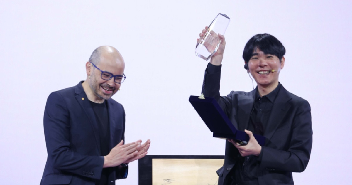 10년 전 ‘쇼크’, 10년 후는 ‘공존’…역사적 대국의 주인공 다시 만났다