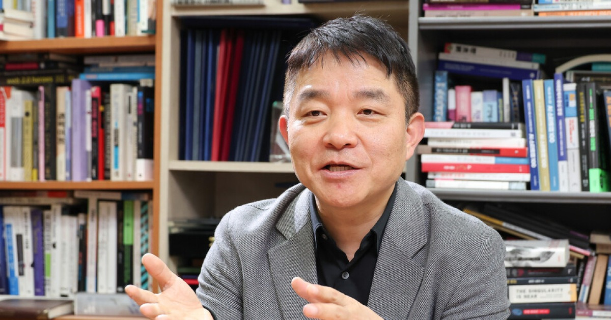 이경전 “생성형 AI는 시작일 뿐…에이전트가 산업 질서 흔든다” [SFF 인터뷰]