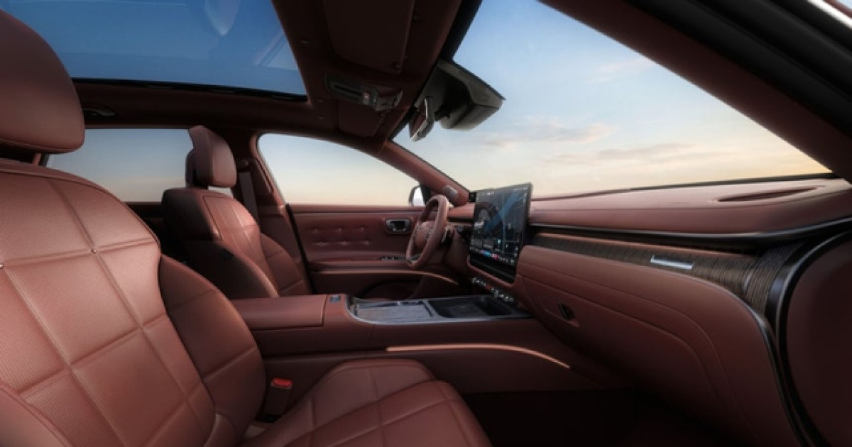 ‘바퀴 달린 스마트폰’ 현실로…AI로 무장한 신형 그랜저