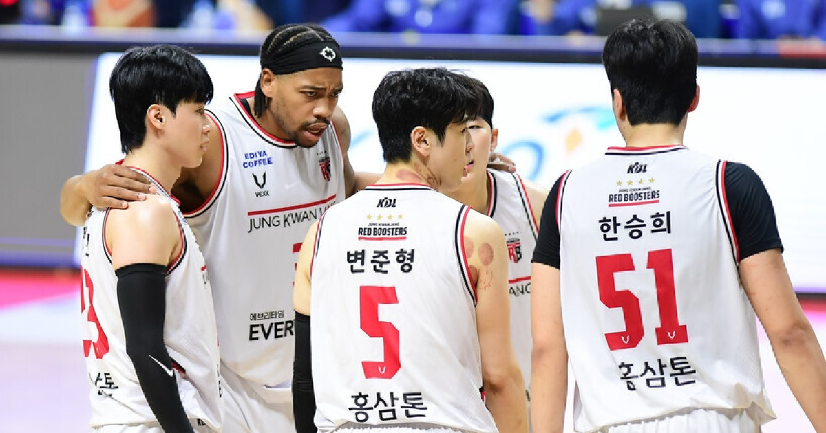 [졌는가봄] 벤치 득점 43-9, 그래도 완전체 KCC 앞에선 무용지물