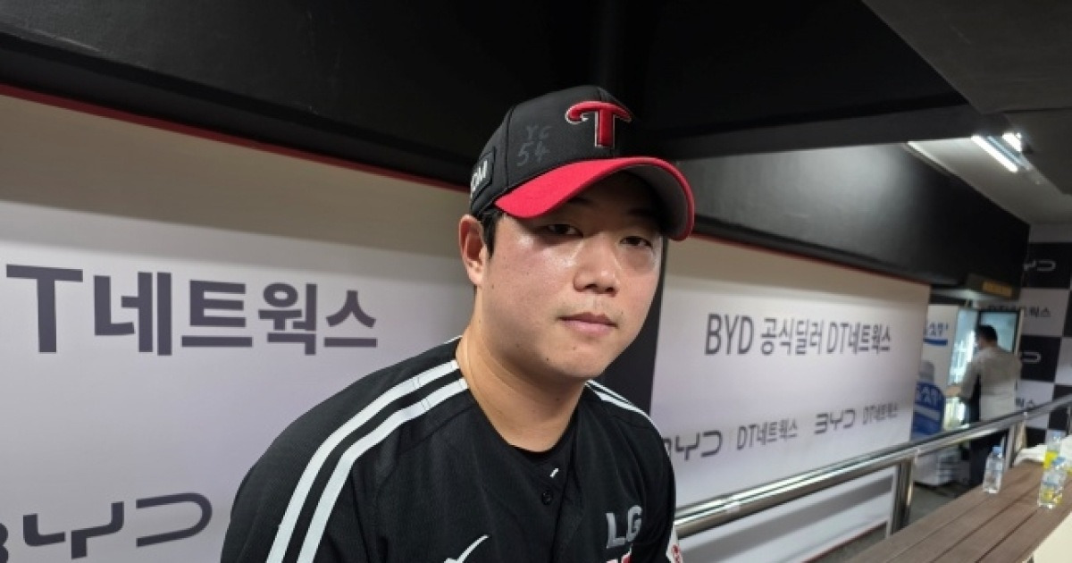 "넌 안 쫄잖아" 박동원 믿음 증명했다! LG 함덕주, '9회말 무사 1·2루→실책→실책' 억까 견디고 1008일 만의 SV [수원 현장]