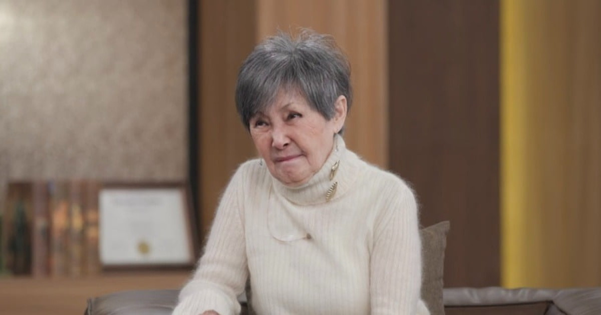 MBN '김주하의 데이앤나잇'에 출연한 가수 윤복희 관련 이미지