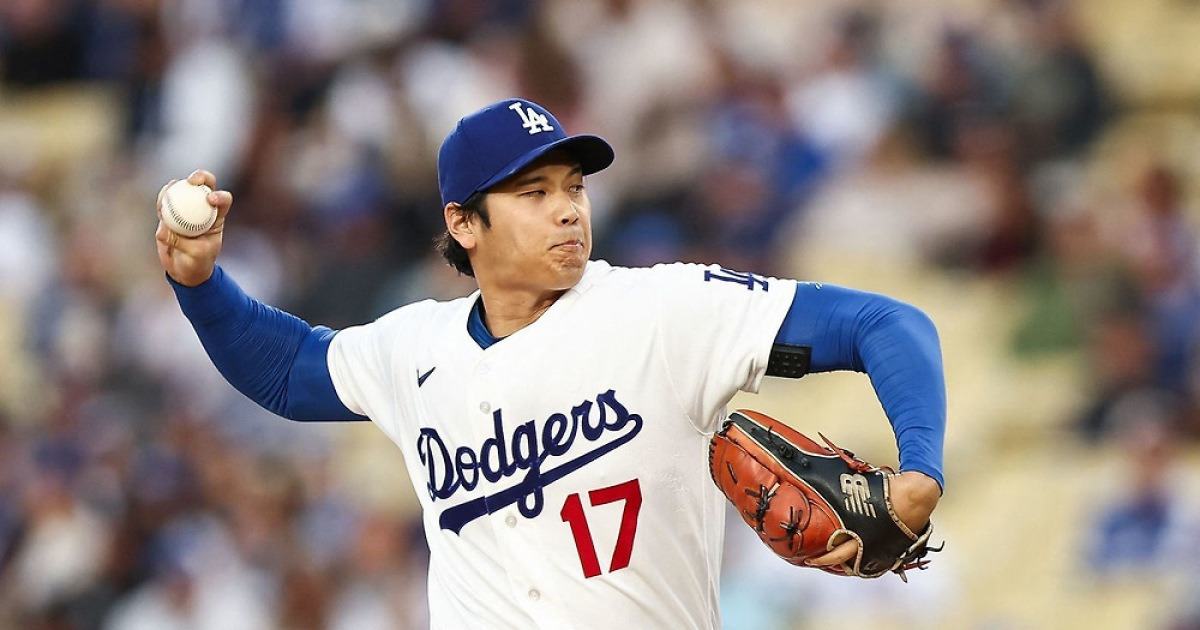 '평균자책점 0.60' 오타니, 3~4월 투수 MVP…MLB 진출 후 첫 수상