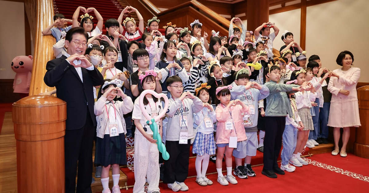 President, first lady mark Children's Day with tour, activities with ...