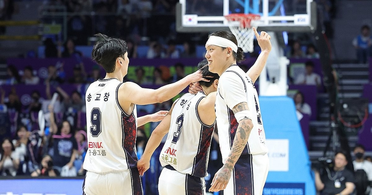 71.4％ 선점한 KCC vs '독침' 세우는 소노… 7일 2차전 격돌