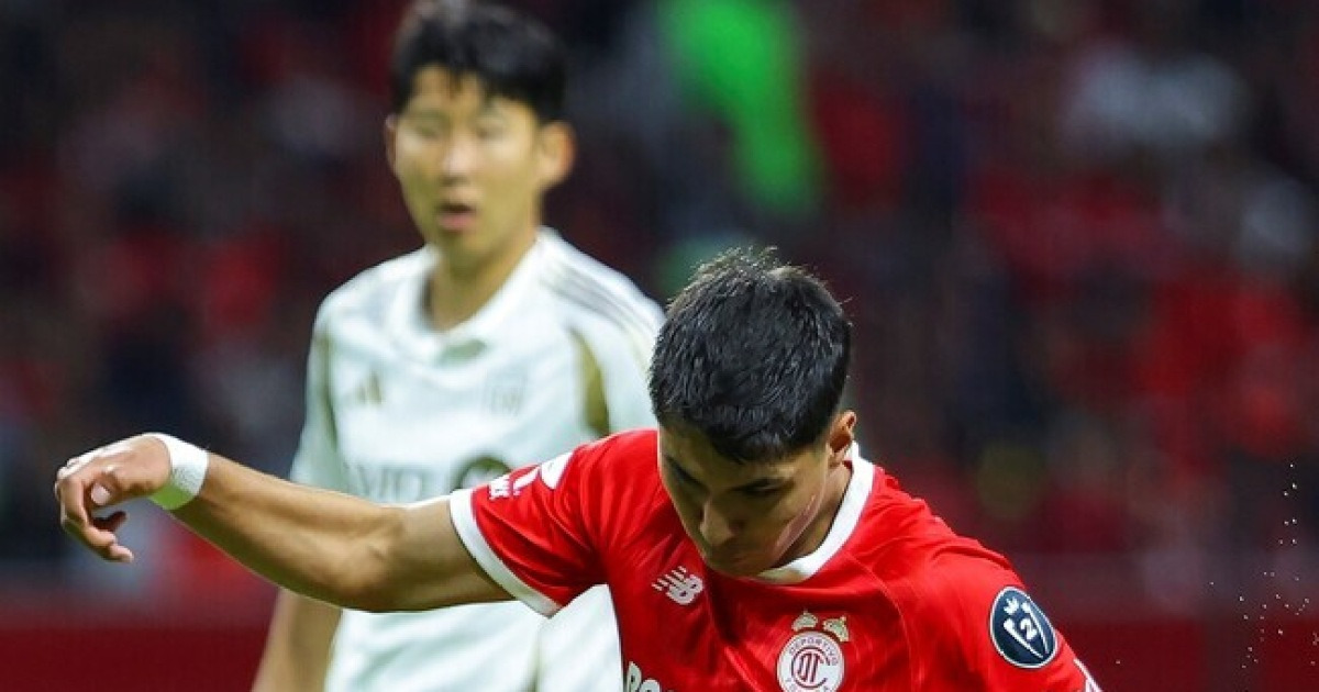 [mls.review] '손흥민 우승 물거품' 2660m 고지대서 0-4 와르르...LAFC, 톨루카에 합계 2-5 결승 무산
