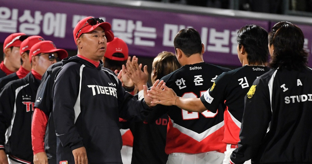 KIA 이 조합 정말 좋은데?…2연패 탈출, 사령탑도 박수보냈다 "활약 돋보였다" [부산 현장]
