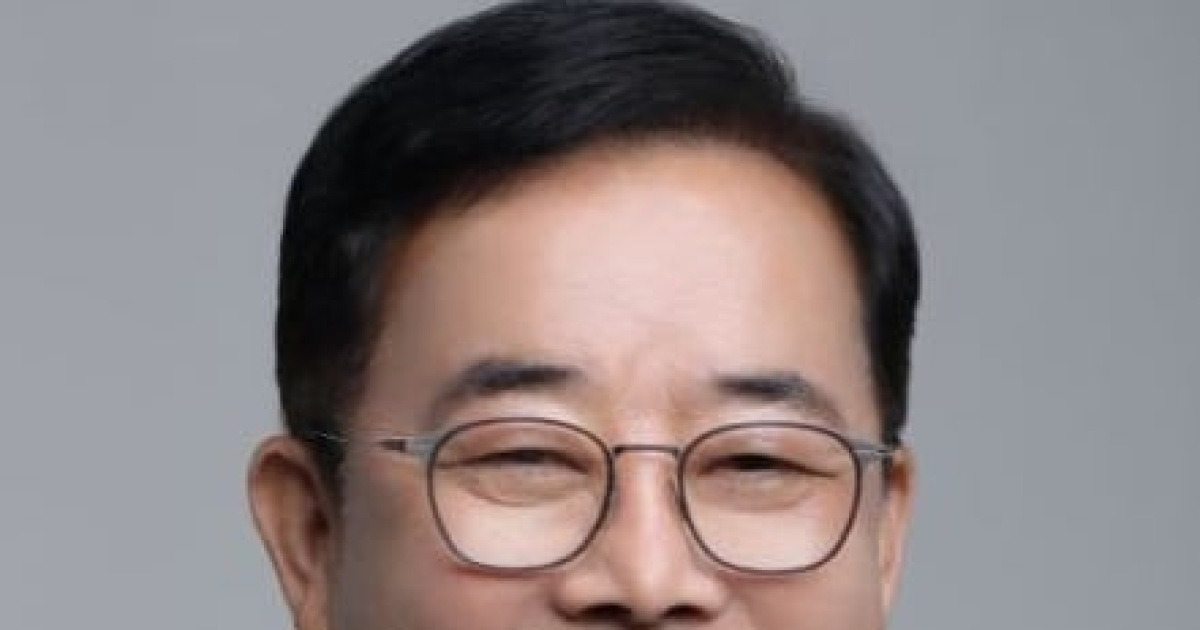 일흔 바라보는 회장님, AI 자격증 딴 까닭